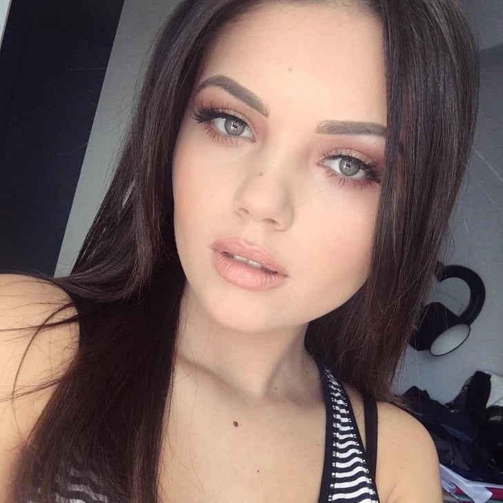 Camille Dubois – Modèle